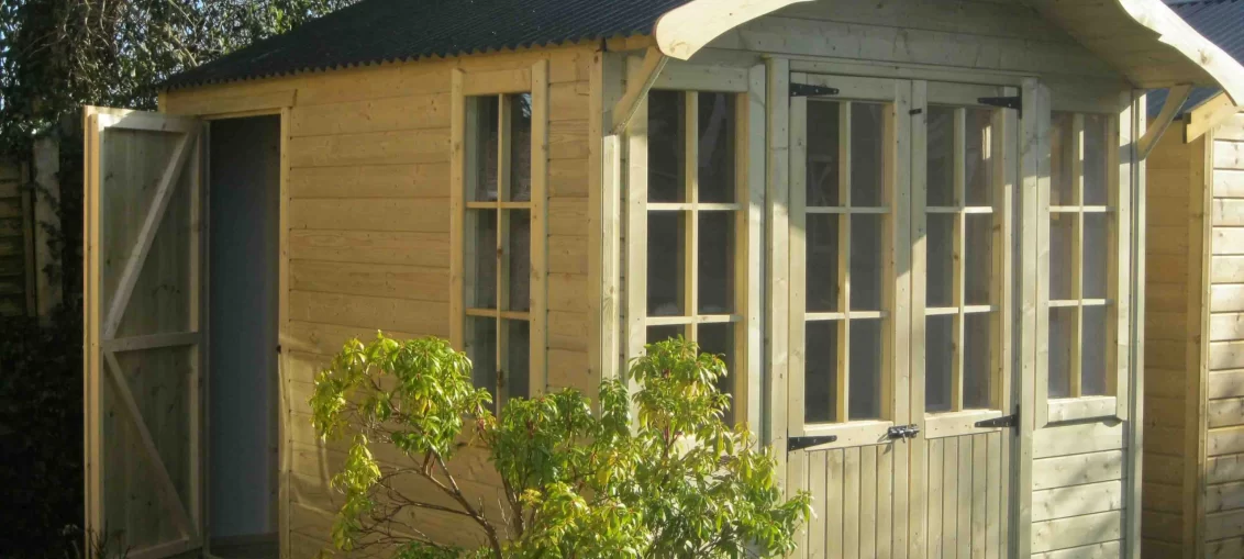 Combi pavilion